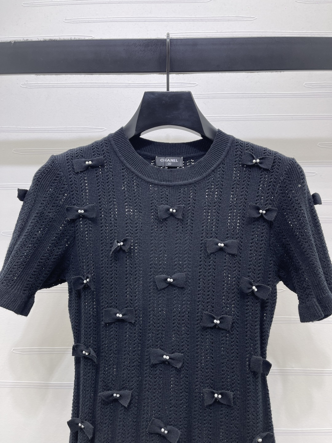 Women's short sleeves